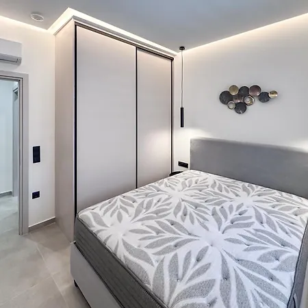 Azzurra Residences *